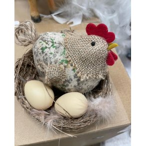 H�ne p� rede gul