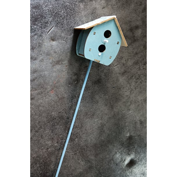 Fugle huse p pind med stof tag bl