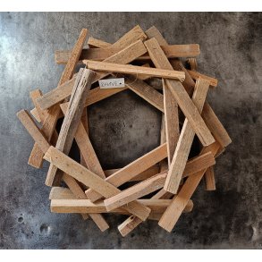 Krans af tr� Mikado