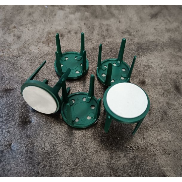 Pin holder