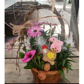 Kyllinger med halm p� pind