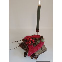 Buket holder r�d hjerte halm
